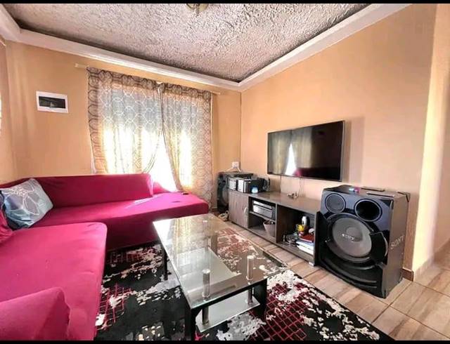 3 BEDROOM HOUSE FOR SALE IN SOSHANGUVE VV